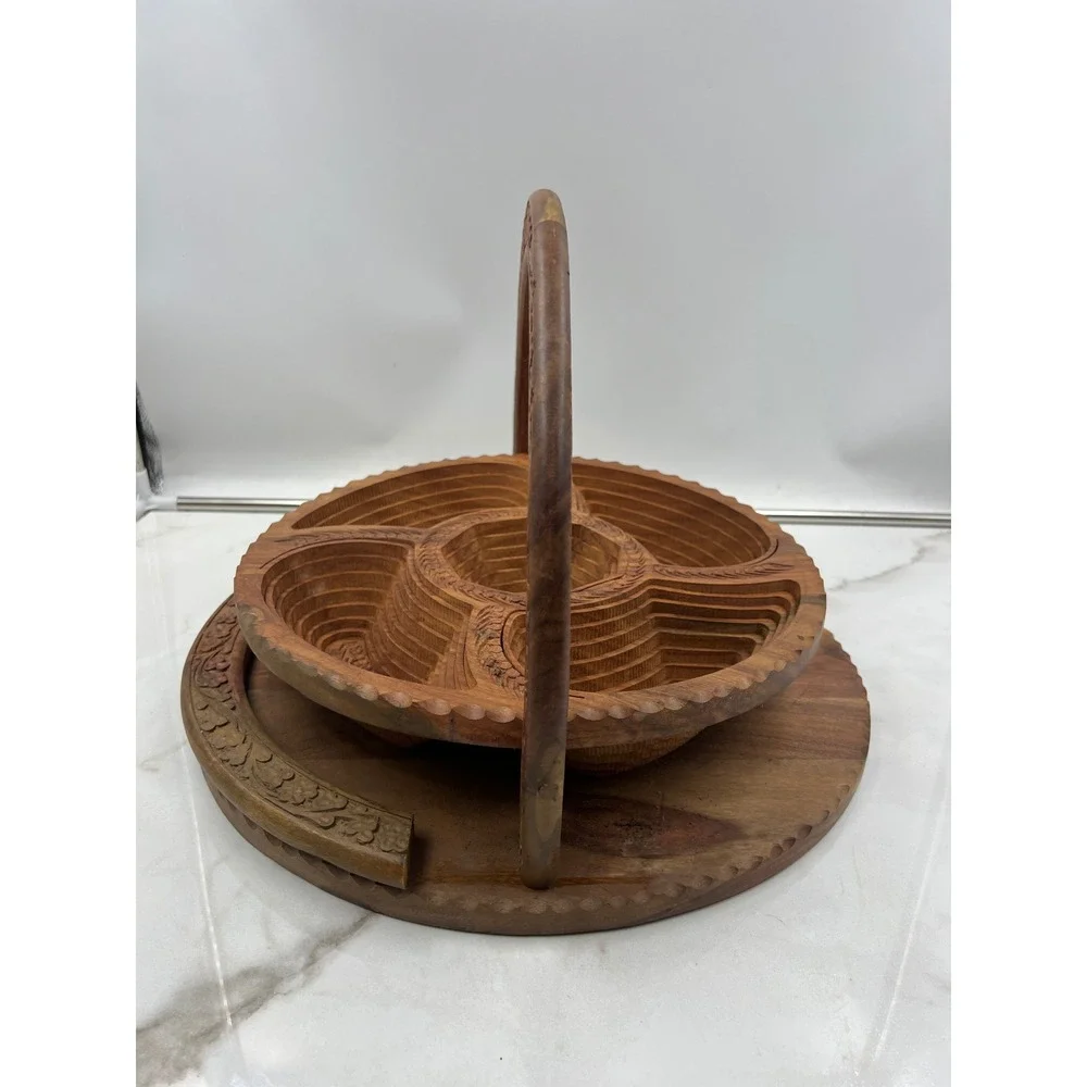 Hand Carved Collapsible Wooden Fruit Basket Spiral Design 5 Compartment Trivet